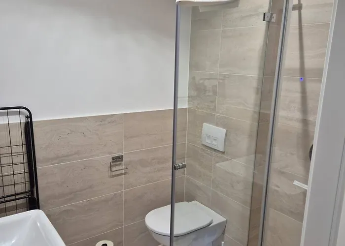 1 Bdr - Shine, In Vienna's Venter * Wiedeń