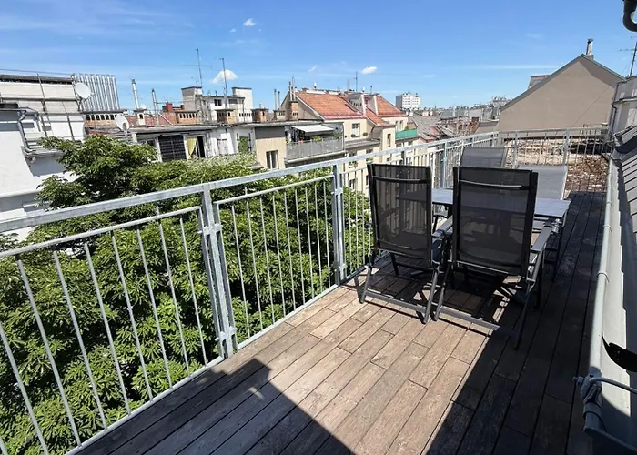 1 Bdr - Shine, In Vienna's Venter Apartament *
