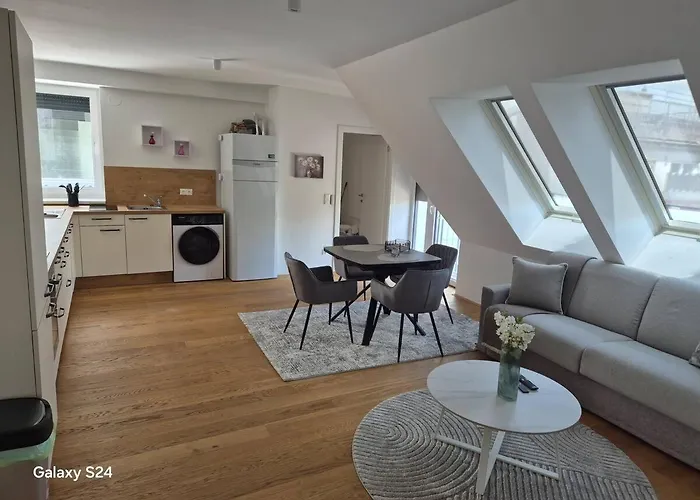 1 Bdr - Shine, In Vienna's Venter * Wiedeń